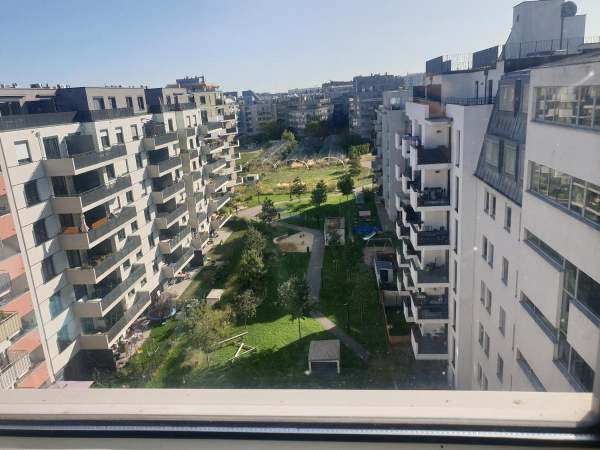 Cozy Bright Penthouse Close To U1 And U6 Metros เวียนนา ภายนอก รูปภาพ